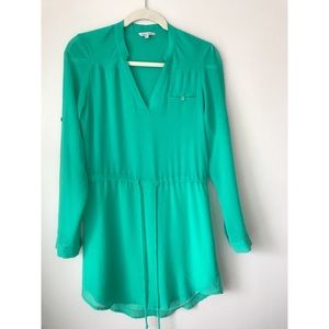 Green long sleeved dress
